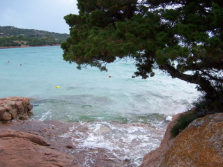 Porto Istana-romantická pláž.jpg